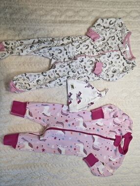 Baby Girl Unicorn Sleep & Hat Bundle 6-9M Pajamas Footie Set Hanna Anderson